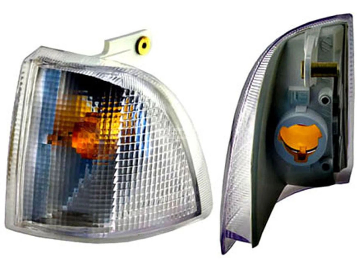 LANTERNA PISCA LD DIREITA ENCIAXE TIPO ARTEB SEM SOQUETE FORD F12000 F14000HD SA